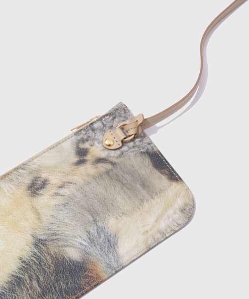 ADAM ET ROPE'（アダムエロペ）の「【TOLQ/トルク】Printed Hand Bag（トートバッグ・メンズ・キャメル系・F）」の11枚目の写真