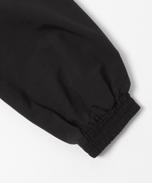 URBAN RESEARCH Sonny Label（アーバンリサーチサニーレーベル）の「『UR TECH』バルーンショートブルゾン（ブルゾン・レディース・ブラック/アイボリー/ベージュ・Free）」の22枚目の写真