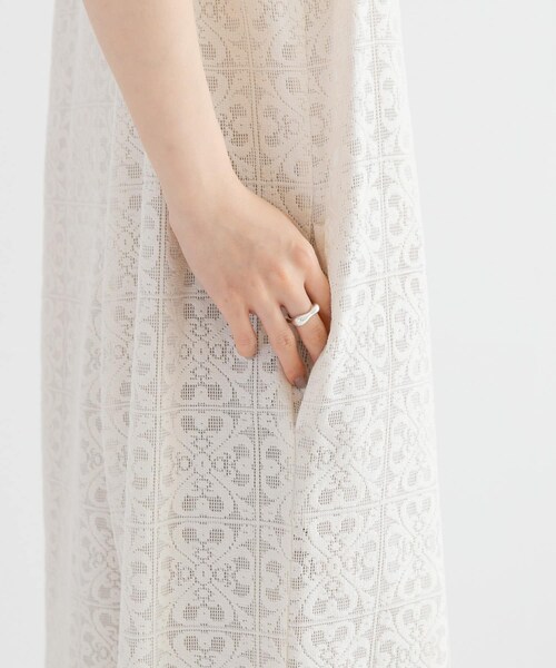 URBAN RESEARCH（アーバンリサーチ）の「Square Lace オールインワン（サロペット/オーバーオール・レディース・ブラック/オフ・S）」の5枚目の写真