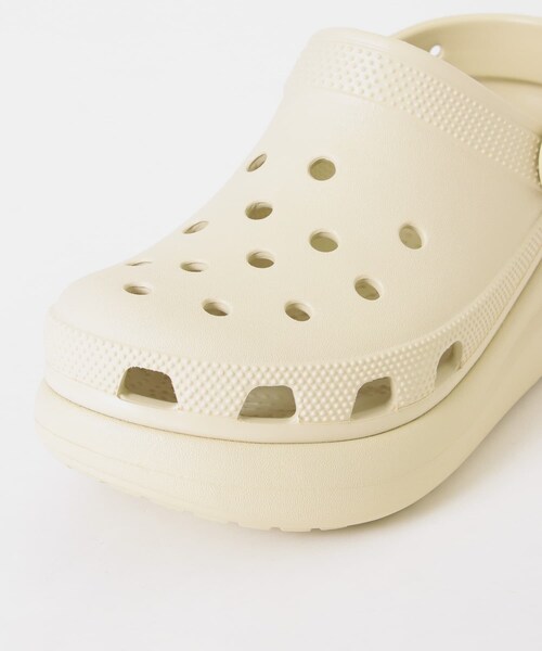 URBAN RESEARCH（アーバンリサーチ）の「クロックス　CRUSH CLOG（サンダル・レディース・BLACK/WHITE/BONE・6/7/5）」の17枚目の写真