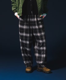 EKAL | チェックワイドテーパードトラウザー(その他パンツ)