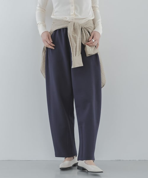URBAN RESEARCH Sonny Label（アーバンリサーチサニーレーベル）の「メルティスウェットバレルパンツ（スウェットパンツ・レディース・グレー/ネイビー・Free）」の2枚目の写真