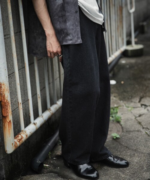 SENSE OF PLACE by URBAN RESEARCH（センスオブプレイスバイアーバンリサーチ）の「ストレートデニムパンツ（デニムパンツ・メンズ・BLACK/L.INDIGO・S/M/L）」の14枚目の写真