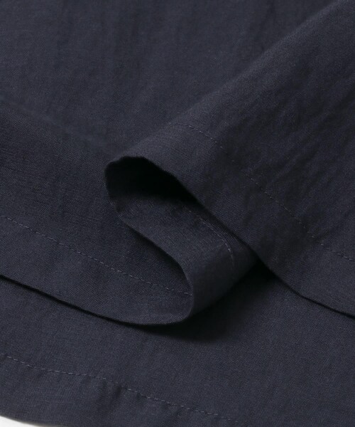 URBAN RESEARCH ROSSO（アーバンリサーチロッソ）の「キュプラリネンオフショル2WAYブラウス（シャツ/ブラウス・レディース・WHITE/NAVY・Free）」の9枚目の写真