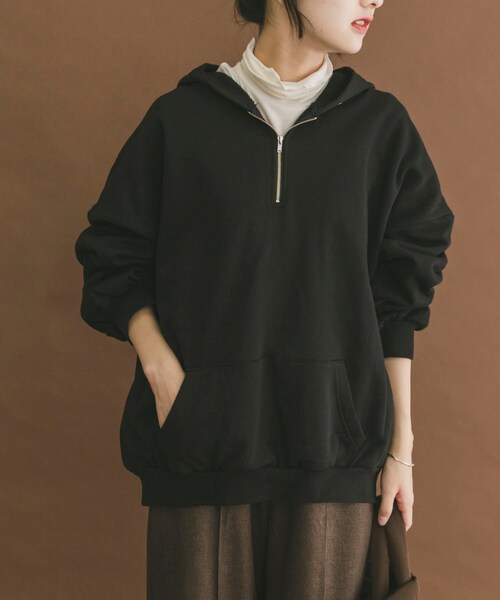 ITEMS URBANRESEARCH(アイテムズ アーバンリサーチ)の「ハイヒートコットンハーフジップスウェット(パーカー・レディース・BEG/GRY/BLK・Free)」の5枚目の写真