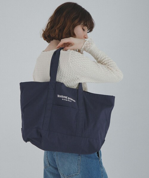 URBAN RESEARCH Sonny Label（アーバンリサーチサニーレーベル）の「WEEKEND GETAWAY TOTEBAG（トートバッグ・レディース・オフ/レッドブラウン/ネイビー・One）」の20枚目の写真