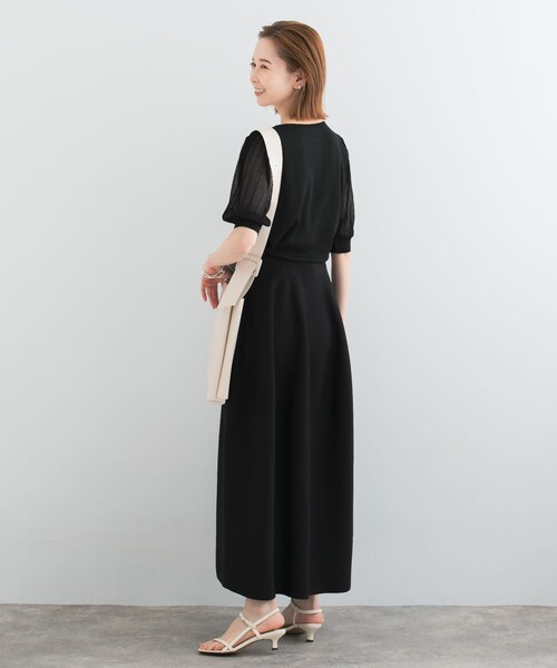 URBAN RESEARCH ROSSO（アーバンリサーチロッソ）の「ドッキングシアープリーツスリーブプルオーバー（ニット/セーター・レディース・OFF WHITE/L/BEIGE/BLACK/MUSCAT・FREE）」の20枚目の写真