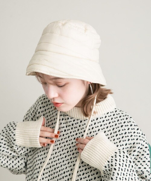 KBF（ケイビーエフ）の「バックドロストバケットHAT（ハット・レディース・IVORY/KHAKI/BLACK・one）」の5枚目の写真