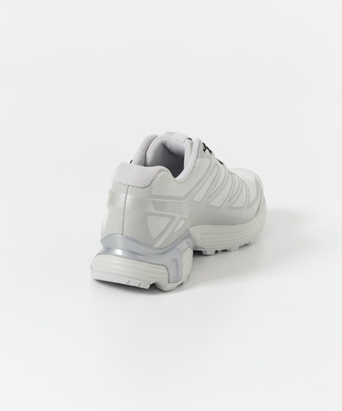URBAN RESEARCH DOORS（アーバンリサーチドアーズ）の「SALOMON　XT-PATHWAY GTX（スニーカー・レディース・SILVER・23.5/24/24.5/25）」の6枚目の写真