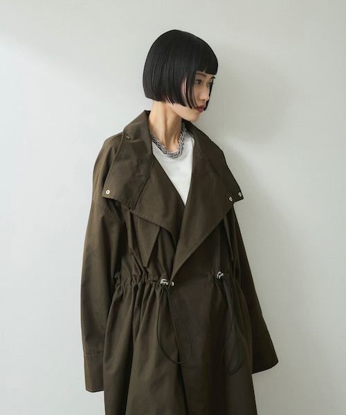 ADAM ET ROPE'(アダムエロペ)の「【WEB限定】スタンドカラーロングモッズコート(モッズコート・レディース・ブラック/オフホワイト/カーキ系・F)」の12枚目の写真