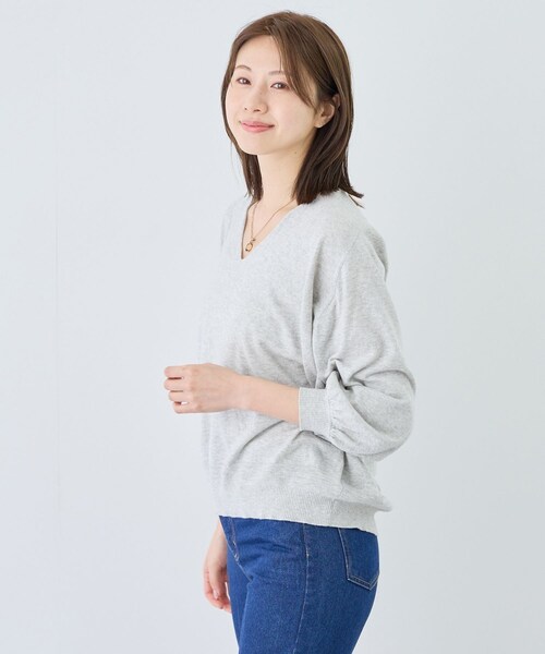 Jayro（ジャイロ）の「ピュアコットンカルマネックプルオーバー（ニット/セーター・レディース・スミクロ/ライトグレー/オフホワイト・F）」の14枚目の写真