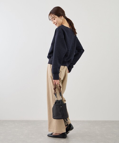 ROPE' PICNIC（ロペピクニック）の「2WAYボートネック花柄ふくれジャガードプルオーバー（スウェット・レディース・ホワイト/ネイビー/サックス・F）」の15枚目の写真