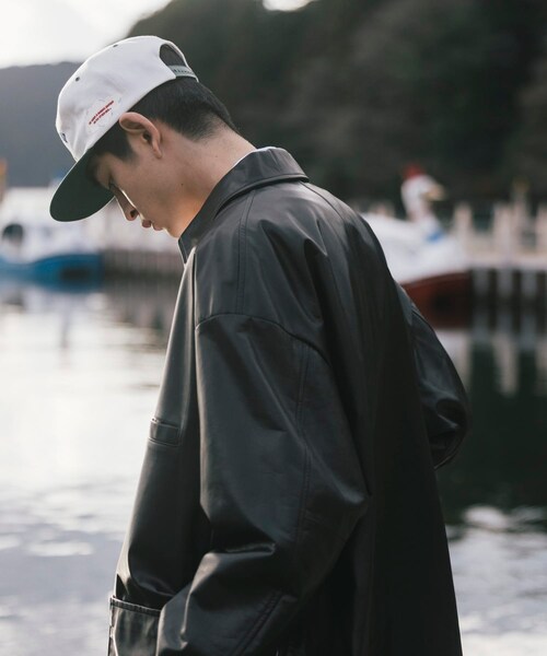 URBAN RESEARCH（アーバンリサーチ）の「UNTRACE　レザーカバーオール（カバーオール・メンズ・BLACK・1/2）」の6枚目の写真