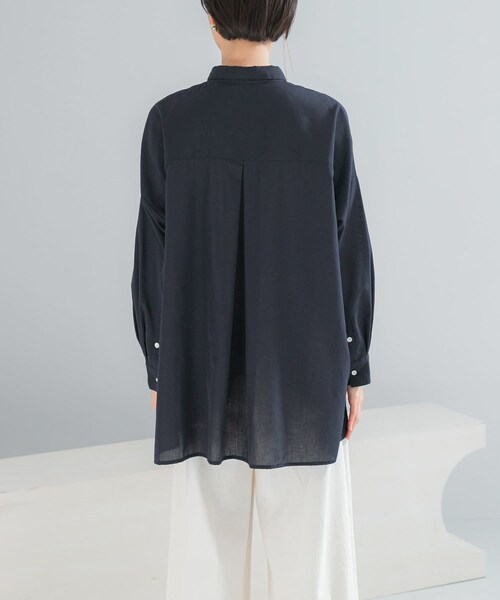 URBAN RESEARCH ROSSO（アーバンリサーチロッソ）の「『WEB/一部店舗限定』『UR TECH Smart Linen Touch』イージーリネンオーバーシャツ（シャツ/ブラウス・レディース・LIGHT PINK/BRN STRIPE/NAVY・Free）」の13枚目の写真