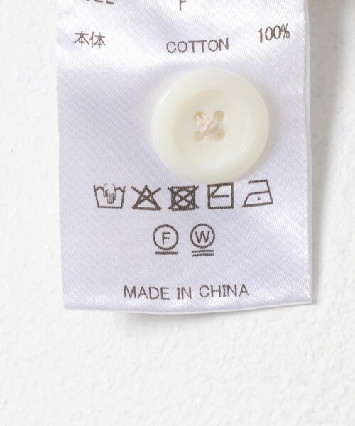 URBAN RESEARCH（アーバンリサーチ）の「crinkle crinkle crinkle　SHIRRING GATHER CAMI（キャミソール・レディース・IVORY/BLACK・Free）」の14枚目の写真