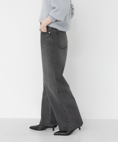 URBAN RESEARCH（アーバンリサーチ）の「ワイドストレートデニムパンツ（デニムパンツ・レディース・BLACK/LT BLUE・36/38/40）」の5枚目の写真