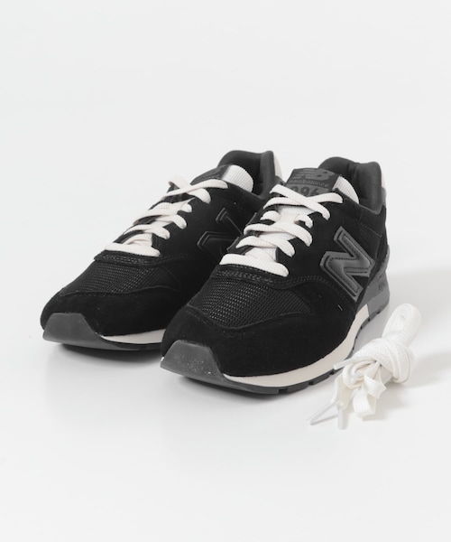 URBAN RESEARCH DOORS(アーバンリサーチドアーズ)の「NEW BALANCE 996(スニーカー・メンズ・55R(BLACK)・26/26.5/27/27.5/28/28.5/29)」の2枚目の写真