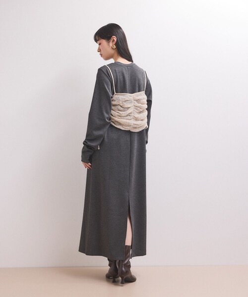 ADAM ET ROPE'(アダムエロペ)の「【WEB限定】ニットキャミソールセットワンピース(ワンピース・レディース・ブラック/チャコール/ダークブラウン・F)」の9枚目の写真