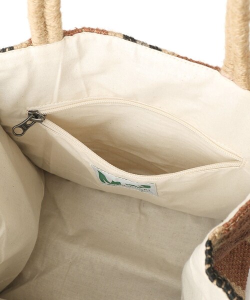 ADAM ET ROPE'（アダムエロペ）の「【MAISON BENGAL（メゾンベンガル）】Small Jute BoxTote（トートバッグ・レディース・ダークブラウン系・F）」の14枚目の写真