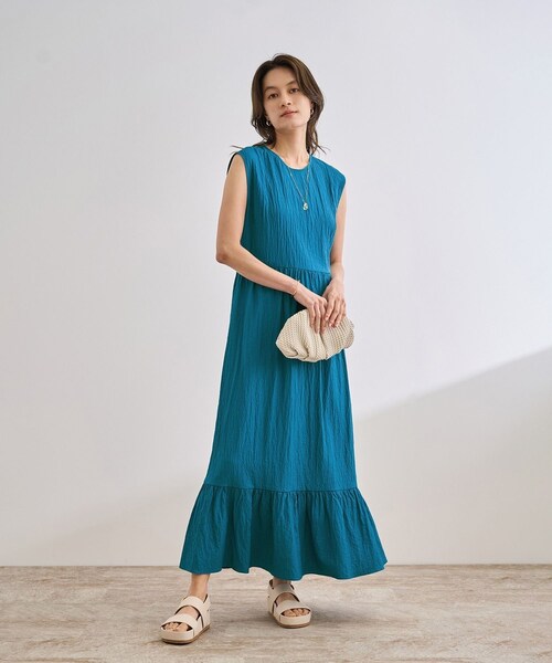 ROPE'（ロペ）の「【WEB・一部店舗限定】バックシャンティアードワンピース/洗える（ワンピース・レディース・ブラック/ターコイズ・F）」の21枚目の写真