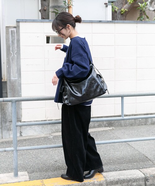 ITEMS URBANRESEARCH（アイテムズ アーバンリサーチ）の「クルーネックロゴニットプルオーバー（ニット/セーター・レディース・L.GRY/NVY/YEL・Free）」の9枚目の写真
