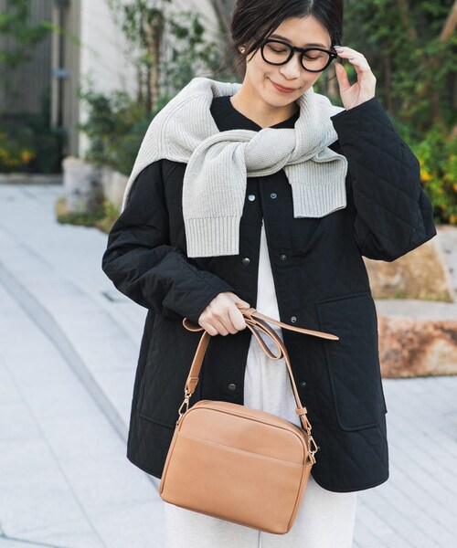 URBAN RESEARCH DOORS（アーバンリサーチドアーズ）の「『撥水』カポックキルトミドルジャケット（その他アウター・レディース・IVORY/GREIGE/BLACK・Free）」の2枚目の写真