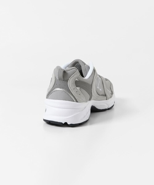 URBAN RESEARCH DOORS(アーバンリサーチドアーズ)の「NEW BALANCE MR530(スニーカー・レディース・WHITE/GRAY・23.5/24/24.5)」の18枚目の写真