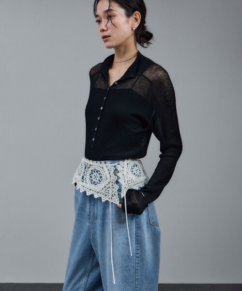 ADAM ET ROPE'（アダムエロペ）の「エンブロイダリカラー（マフラー・レディース・ブラック/オフホワイト・F）」の9枚目の写真