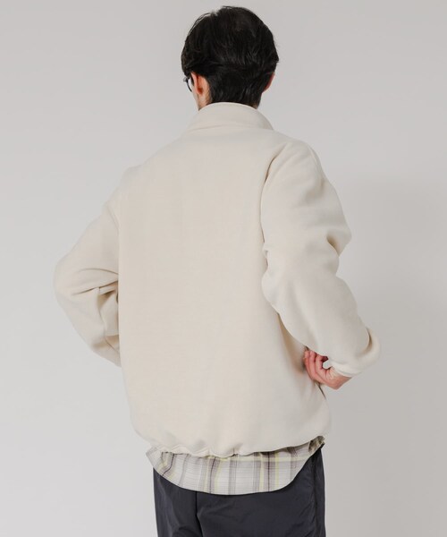 URBAN RESEARCH（アーバンリサーチ）の「『別注』THOUSAND MILE×URBAN RESEARCH　ニットフリースハーフジッププルオーバー（その他トップス・メンズ・BLACK/CHARCOAL/NAVY/OFF・M/L）」の8枚目の写真