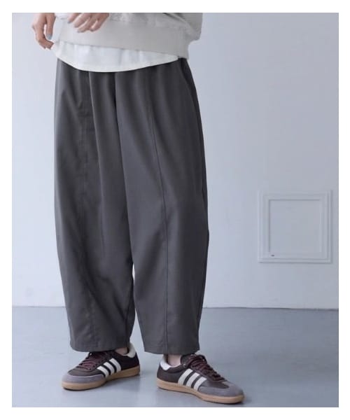 nissen（ニッセン）の「風まとうフロートイージーコクーンパンツ（静電防止）＜大きいサイズ有＞（パンツ・レディース・ネイビー/チャコール/カーキベージュ/ブルーグレー/ピンク・S~M相当/L~LL相当/3L~4L相当/5L~6L相当/8L~10L相当）」の22枚目の写真