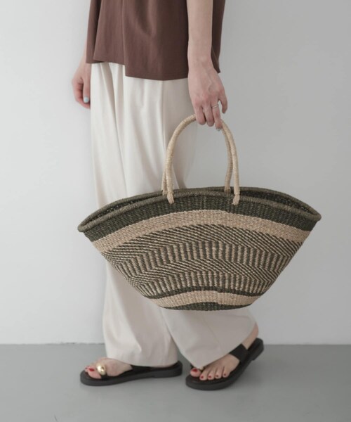 URBAN RESEARCH Sonny Label（アーバンリサーチサニーレーベル）の「BAGMATI　アバカボーダーバッグ（かごバッグ・レディース・NAT/BLK/NAT/CHOCO・One）」の2枚目の写真