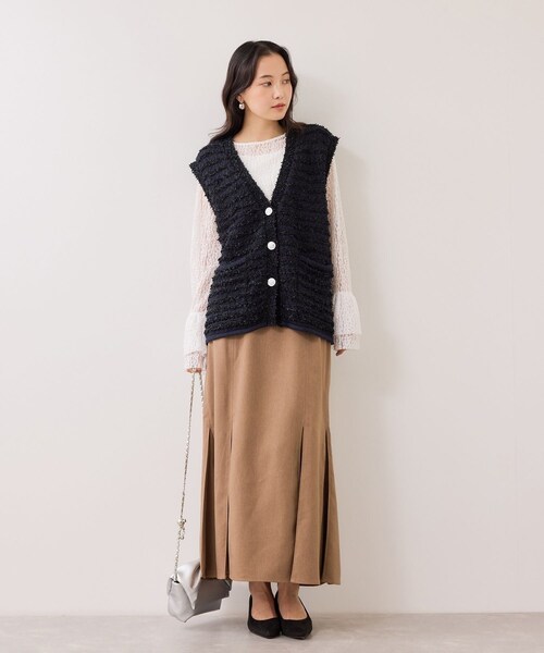 VIS(ビス)の「ツイードニットベスト/イージーケア(ベスト・レディース・キナリ系/ネイビー系・F)」の4枚目の写真