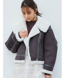 MERCURYDUO | フェイクムートンビッグカラーボンバージャケット(ムートンコート)