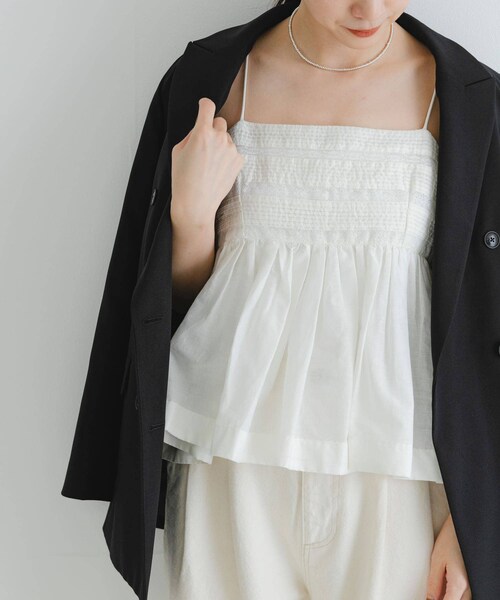 URBAN RESEARCH（アーバンリサーチ）の「レース切り替えキャミブラウス（キャミソール・レディース・BLACK/OFF・FREE）」の10枚目の写真