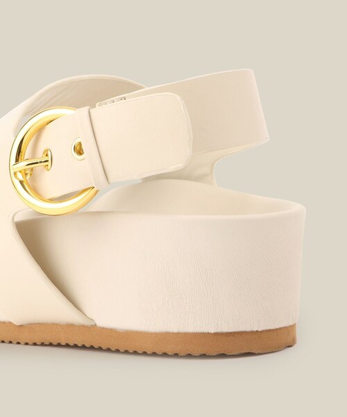 ROPE'（ロペ）の「スプリットレザーフットベッドサンダル（サンダル・レディース・ブラック/ベージュ・36/36.5/37/37.5）」の13枚目の写真