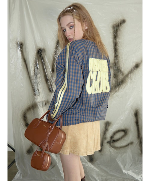 EVRIS（エヴリス）の「バックロゴブレーカージャンパー（ナイロンジャケット・レディース・ブラック/ミックス/ブルー・F）」の8枚目の写真