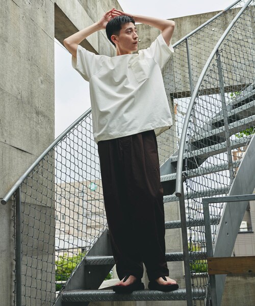 EKAL（エカル）の「『吸水速乾/UVカット』DRY OUT BALLOON FIT T-SHIRTS（Tシャツ/カットソー・メンズ・ブラック/ホワイト/ネイビー/グラファイト/ブラウンカーキ/ダークプラム・M/L）」の9枚目の写真