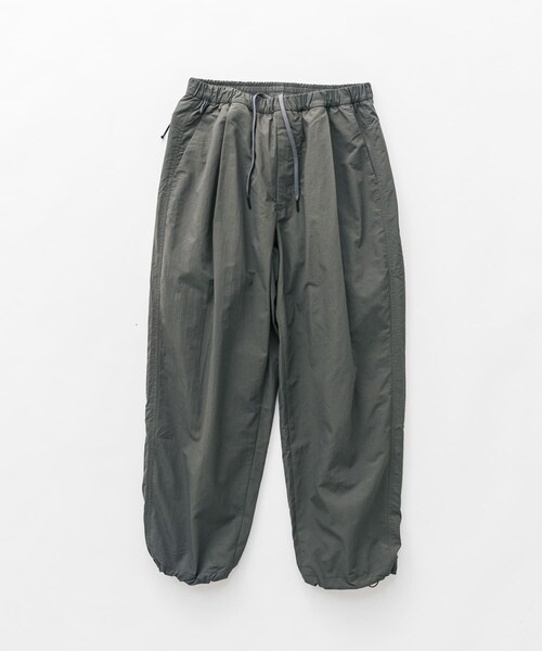 EKAL（エカル）の「『URTECH』ナイロンタッサーウォームトラウザー（その他パンツ・メンズ・グラファイト/レイクウッド/ブラウン・M/L）」の2枚目の写真