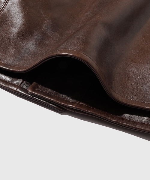 ADAM ET ROPE'（アダムエロペ）の「【AURALEE/オーラリー】HEAVY LAMB LEATHER RIDERS JACKET（ライダースジャケット・メンズ・ダークブラウン・4/5）」の17枚目の写真