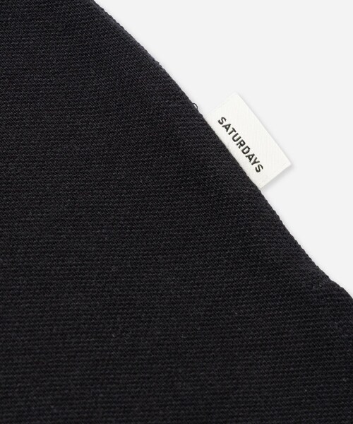 Saturdays NYC(サタデーズ ニューヨークシティ )の「Pique Logo Standard SS Tee(Tシャツ/カットソー・レディース・ブラック/キナリ/ワイン・L/M/S/XL)」の18枚目の写真