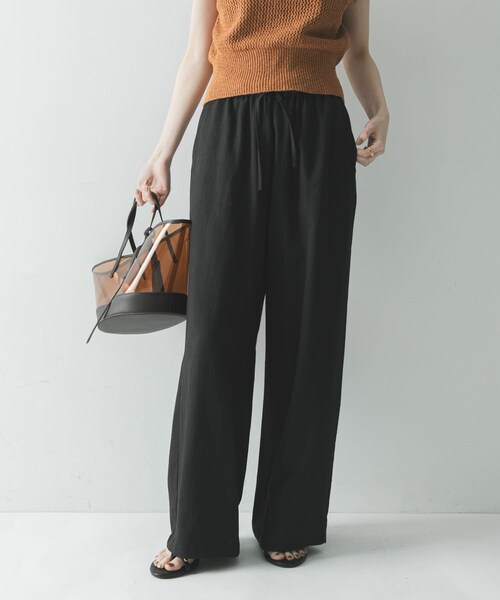 URBAN RESEARCH(アーバンリサーチ)の「ラミーレーヨンイージーパンツ(その他パンツ・レディース・BEIGE/BLACK・36/38)」の12枚目の写真