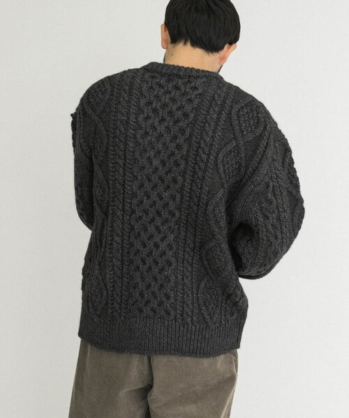EKAL（エカル）の「アランニットプルオーバー（ニット/セーター・メンズ・チャコール/ブラウン/ネイビー・M/L）」の8枚目の写真