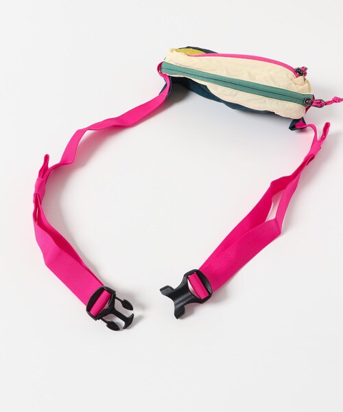 URBAN RESEARCH DOORS(アーバンリサーチドアーズ)の「patagonia Terravia Mini Hip Pack(ボディバッグ/ウエストポーチ・メンズ・BLK/SLPU/SMDB/BTRY/RVGN・one)」の17枚目の写真