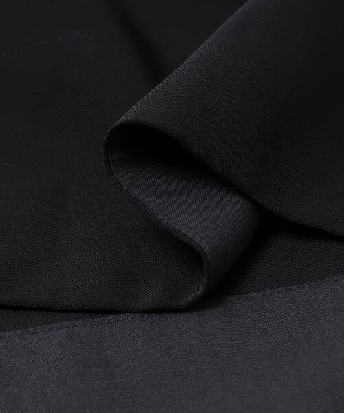 URBAN RESEARCH ROSSO（アーバンリサーチロッソ）の「クールタッチ 吸水速乾キーネックフレアワンピース（ワンピース・レディース・D/NAVY/Y/GOLD・Free）」の14枚目の写真