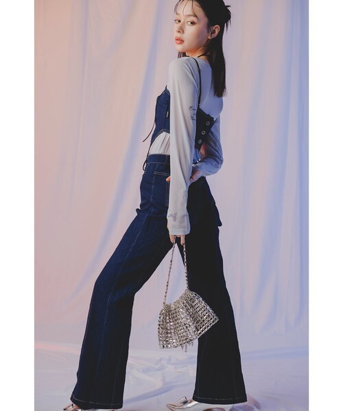 VIS（ビス）の「【ANOTHERA】デニムフレアパンツ【セットアップ対応】（デニムパンツ・レディース・ブラック/ネイビー・M/S）」の22枚目の写真