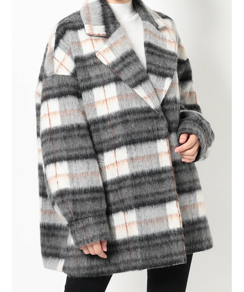 GYDA（ジェイダ）の「BIG CHECKシャギー ショートチェスターコート（その他アウター・レディース・ブラック/ベージュ/グレー・F）」の3枚目の写真