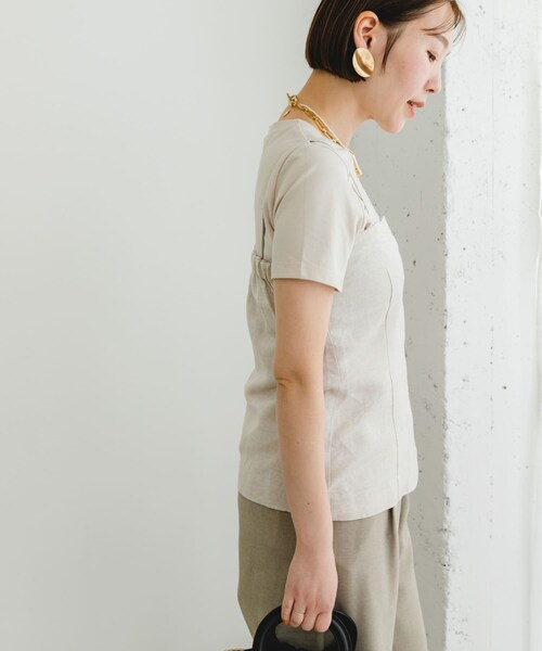 URBAN RESEARCH ROSSO（アーバンリサーチロッソ）の「F by ROSSO　リネン混ビスチェ+半袖Tシャツ（Tシャツ/カットソー・レディース・CCL×BLK/BEG×BEG/CHECK×OFF・FREE）」の8枚目の写真