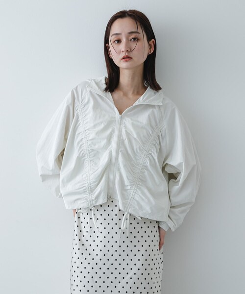 SENSE OF PLACE by URBAN RESEARCH(センスオブプレイスバイアーバンリサーチ)の「シャーリングライトブルゾン(ブルゾン・レディース・OFF WHITE/L.BLUE/CHARCOAL・One)」の5枚目の写真