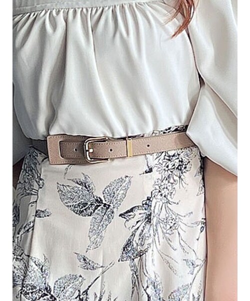 RESEXXY（リゼクシー）の「ゴールドバックルデザインベルト（ベルト・レディース・ブラウン/ベージュ・F）」の4枚目の写真