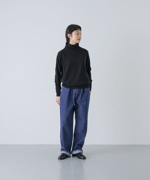 かぐれ（カグレ）の「UNDECORATED　ELASTIC BAND DENIM PANTS（デニムパンツ・レディース・INDIGO・0/1）」の7枚目の写真